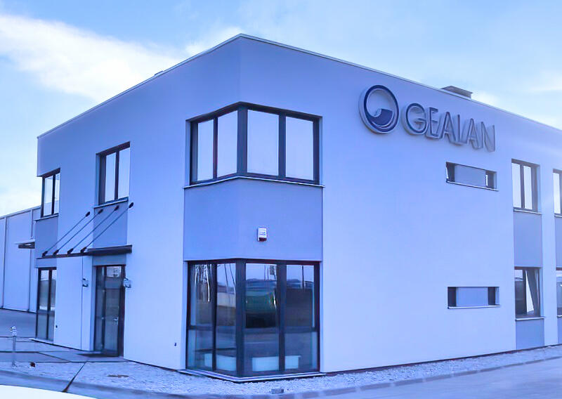 13 ZESPÓŁ PRZEMYSŁOWY 15 000 PU GEALAN - Rzgów / Łodzi