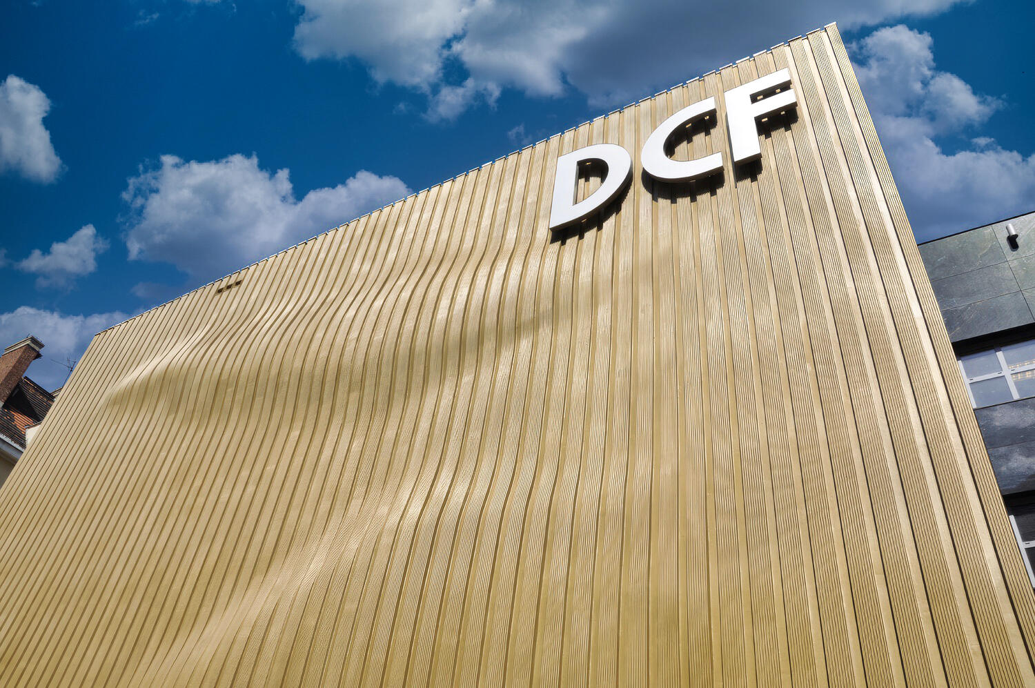 11 DOLNOŚLĄSKIE CENTRUM FILMOWE 3 EKRANY - 3 800 PU DCF ODRA FILM - Wrocław