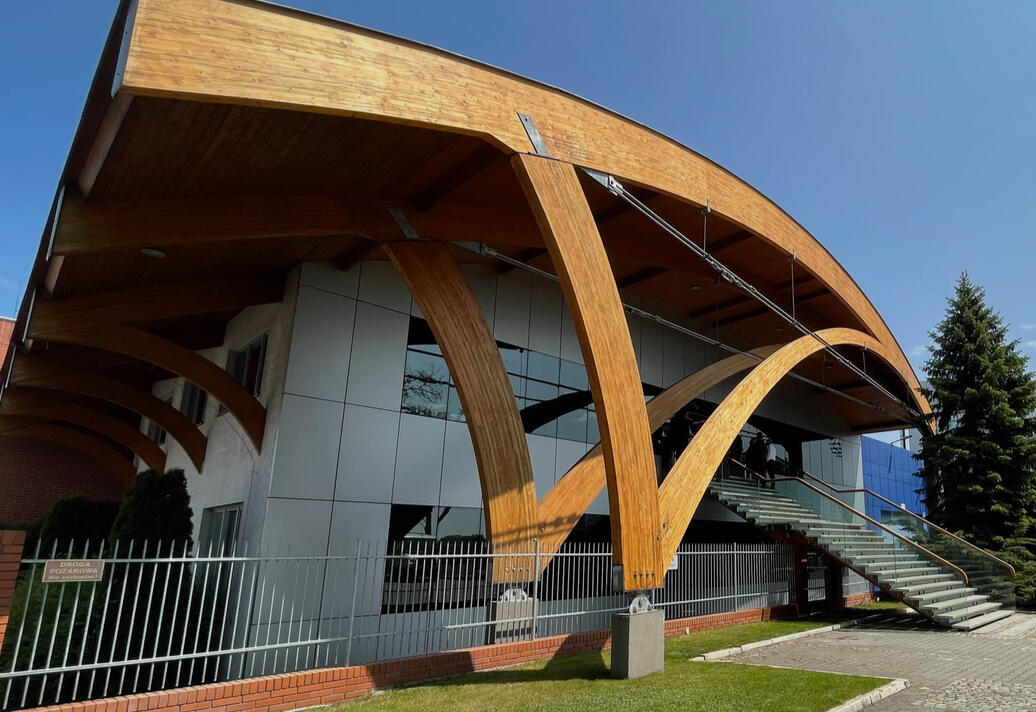 3 BUDYNEK WIELOFUNKCYJNY 3 000 PU SANPLAST S.A. - Wymysłowice / Strzelna