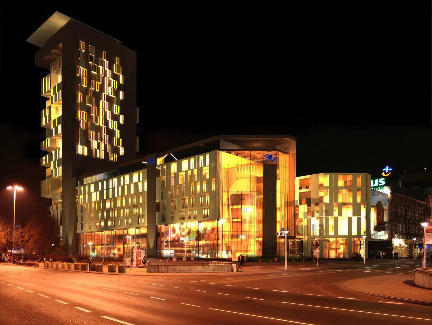 20 HOTEL HAMPTON BY HILTON 35 000 PU Łódź, ul.Piotrkowska