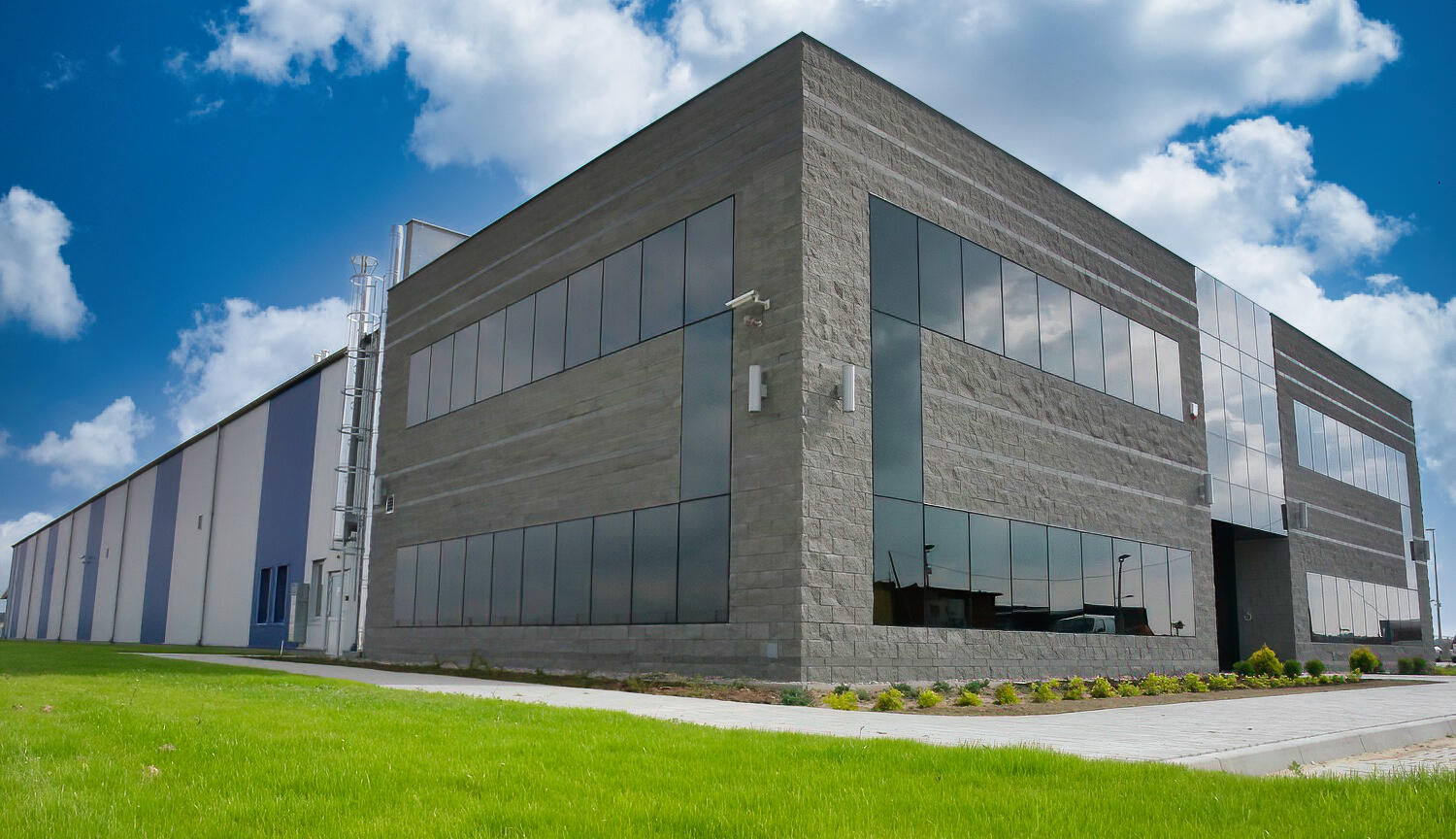 10 ZESPÓŁ PRZEMYSŁOWY 5 500 PU CONNECTOR - Niepruszewo / Warszawy