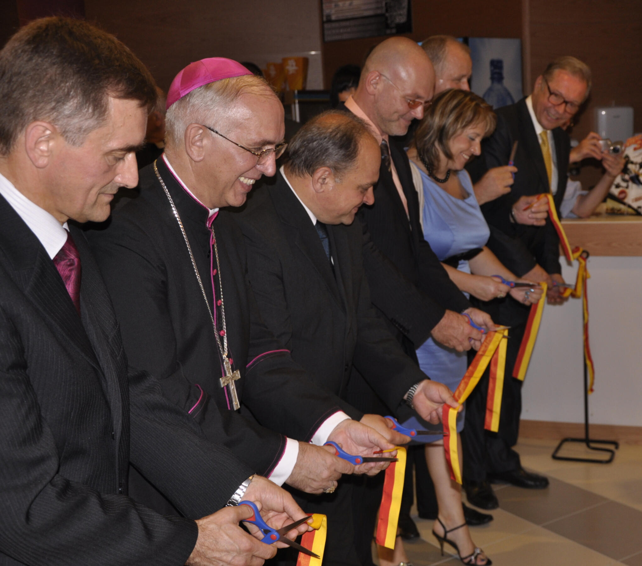 Wspólne przecinanie wstęgi