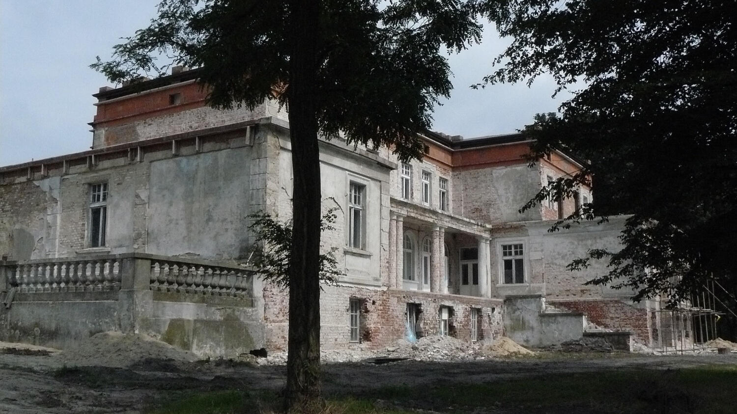 Elewacja od strony jeziora